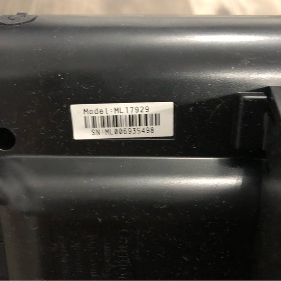 AT&T Corded Telephone with Caller ID -‎ Silver/Black (AT ML17929) three phones - Picture 7 of 7